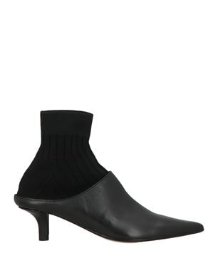 MM6 Maison Margiela 블랙 앵클 부츠